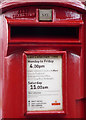 Detail, Elizabeth II postbox on Shaftesbury Road, Bridlington