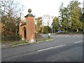 Abbotswood at the junction of London Road