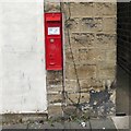 V R Postbox (OL5 114)
