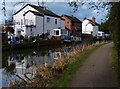 Houses next to the Erewash Canal in Sandiacre