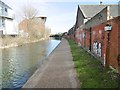 Bishopsgate Green, towpath