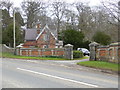 Lodge to Pontruffydd Hall Farm