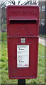 Close up, Elizabeth II postbox on Firshill Close, Sheffield