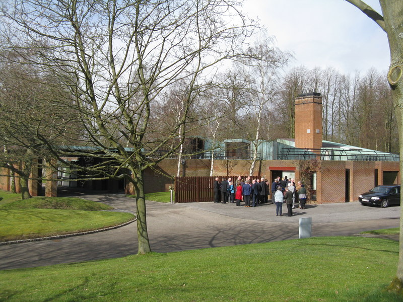 Crematorium At Bretby M J Richardson Geograph Britain And Ireland   4900195 05d63fae 800x800 