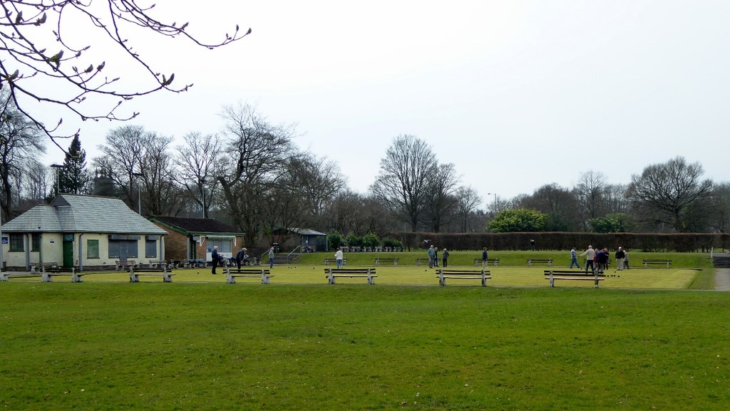 Bowling Green, Moss Bank Park © Philip Platt Geograph