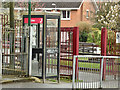 Telephone box, Stranmillis, Belfast (April 2016)