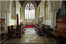 TL5562 : St Mary, Swaffham Bulbeck - Chancel by John Salmon