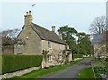 SP9499 : Church Farm Cottage by Alan Murray-Rust