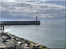 SN5780 : Aberystwyth South Breakwater and Lighthouse by David Dixon