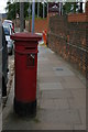 TQ4169 : Anonymous post-box, Plaistow Lane, Bromley by Christopher Hilton