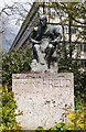 Sigmund Freud statue, South Hampstead