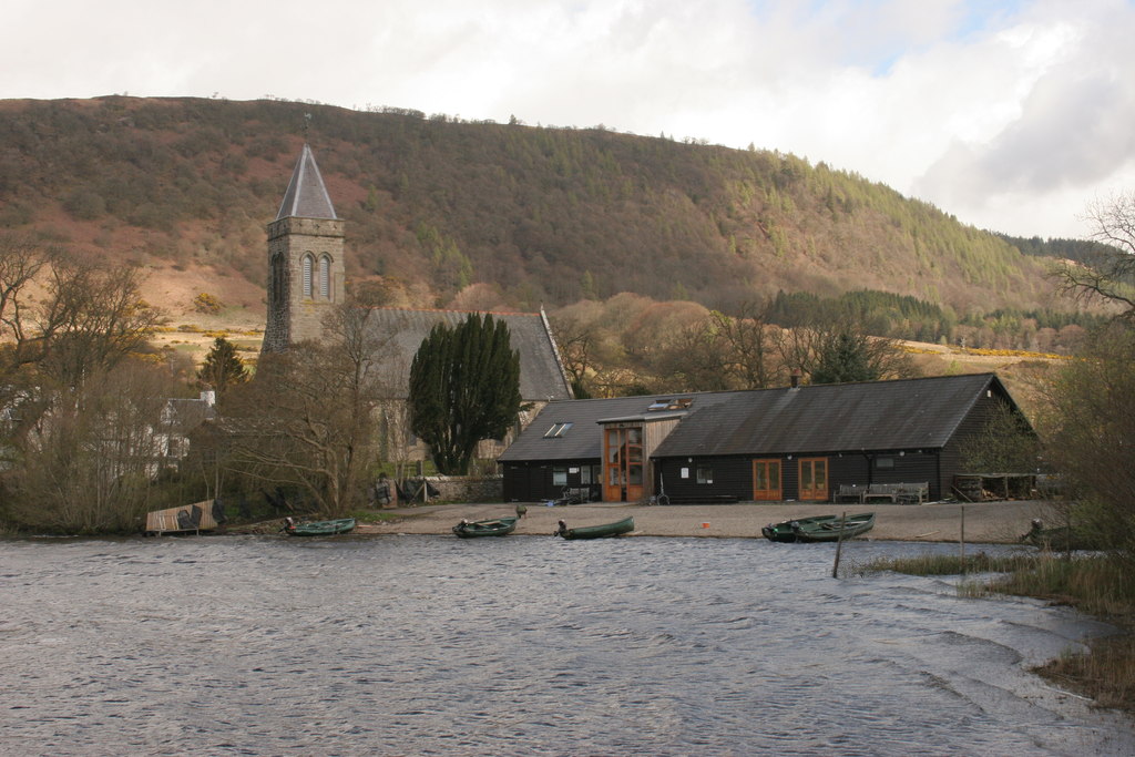 Port of Menteith Church and the Lake of... © Richard Sutcliffe ...