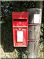 TM0854 : Chalkeith Road Postbox by Geographer