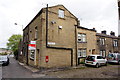 Post box on Spring Street, Springfield, Bradford