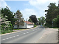 Beccles Road past the Loddon veterinary surgery