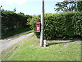 Elizabeth II postbox, Whiterigg