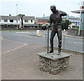 Glassblower statue in Nailsea