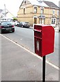 Queen Elizabeth II postbox, Summerhill Avenue, Newport