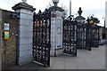 Victoria Gate, Kew Gardens