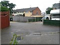 Bear Cross: approaching footpath E06 in Marpet Close