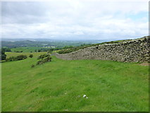 SD5582 : Drystone wall on Scout Hill by Raymond Knapman