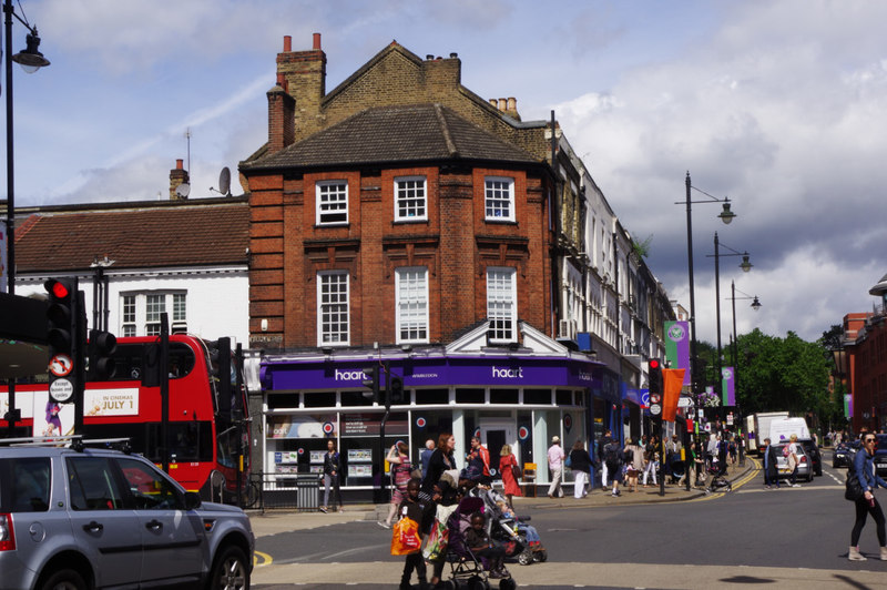 Wimbledon Hill Road © Stephen McKay Geograph Britain and Ireland