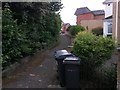 Moordown: looking up footpath M14