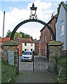 Wymeswold: church gate to Church Street