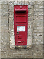 TL9780 : Post Office Cottages Victorian Postbox by Geographer