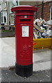 George V postbox, Meadow Lane Post Office, Coalville