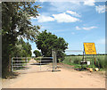 Bridleway and access road to Bell Farm