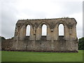 ST5038 : Ruin of the nave wall, Glastonbury Abbey by Bill Harrison
