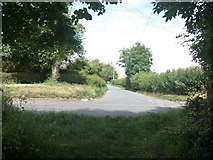 SU0460 : Road junction by Michael Dibb
