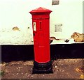 Framlingham Double Street VR Post Box