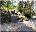 Roadside bench and telecoms cabinet, Tonna