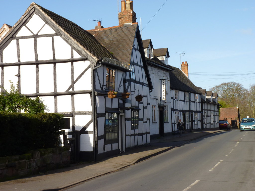 Main street Ombersley © Jeff Gogarty :: Geograph Britain and Ireland