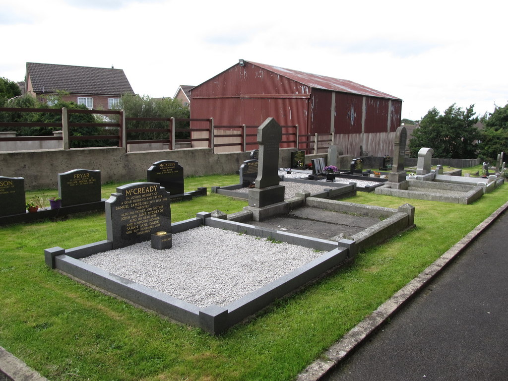 family-burial-plots-in-the-graveyard-of-eric-jones-geograph-ireland