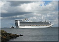 NT1480 : The Caribbean Princess in the Firth of Forth by M J Richardson