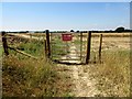TQ2317 : Temporary gate on public footpath 2535  by Peter Holmes