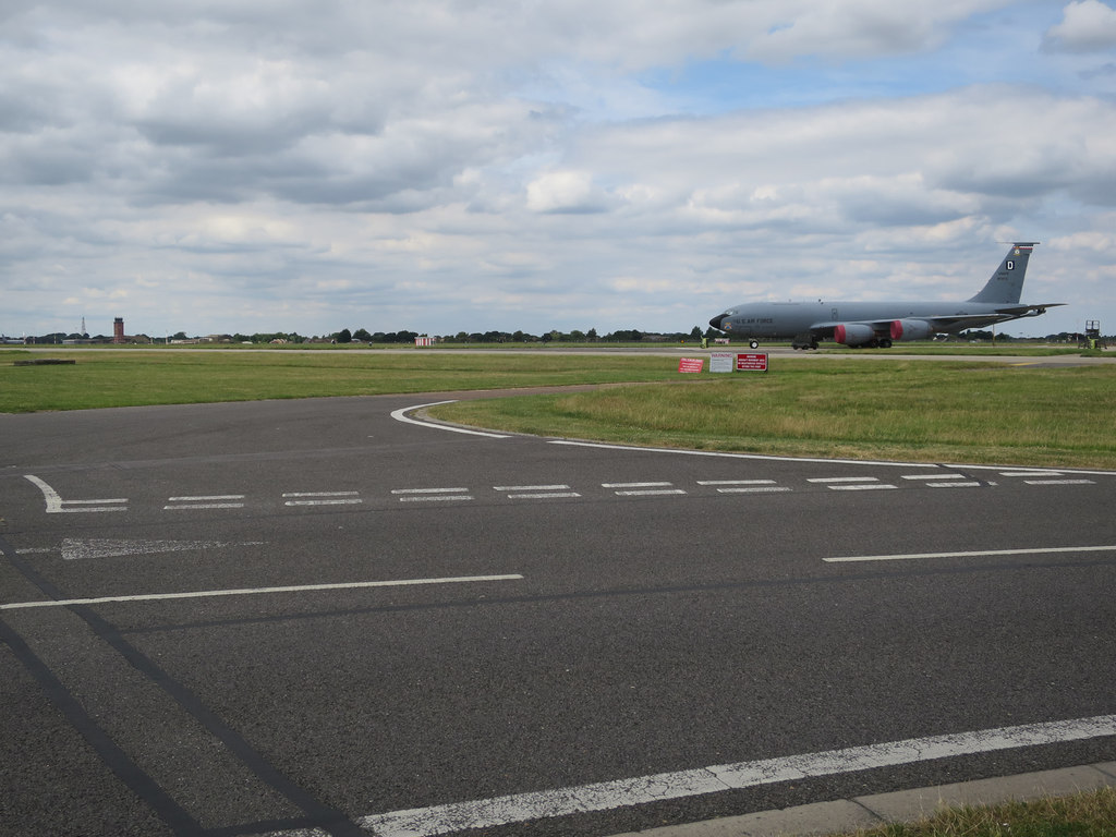 Mildenhall Airfield © Hugh Venables :: Geograph Britain and Ireland