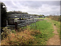 Nene Way approaching Upper Wellingborough Lock