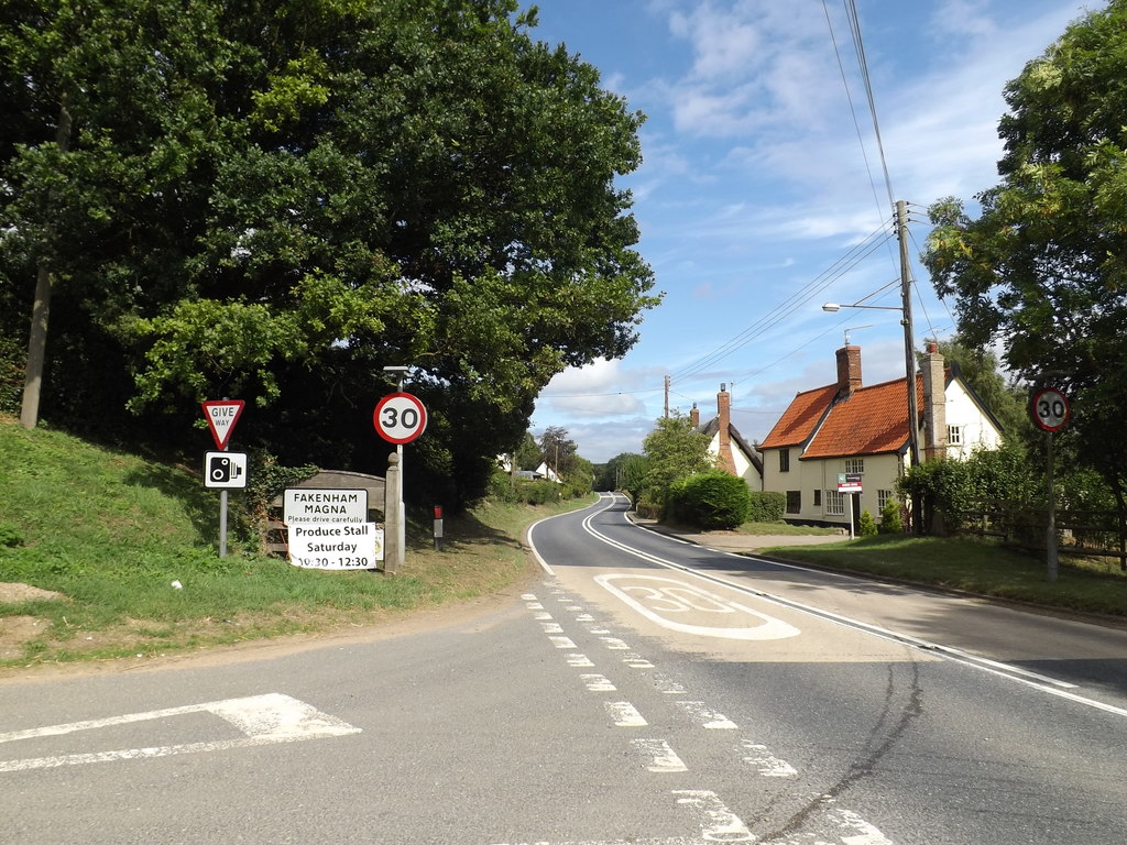 A1088 Thetford Road, Fakenham Magna © Geographer :: Geograph Britain ...