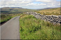 SD7890 : Dry stone wall beside the Coal Road on Garsdale Common by Roger Templeman