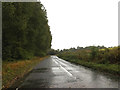 TL9271 : Thetford Road, Ixworth by Geographer