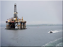 NH7267 : Drilling Rig and Pilot Boat in Cromarty Firth by David Dixon