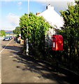 Queen Elizabeth II postbox, Llantarnam, Cwmbran