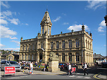 SE1337 : Victoria Hall, Saltaire by Stephen Craven