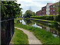 Towpath of the Chesterfield Canal in Retford