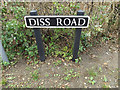 TM1383 : Diss Road sign by Geographer