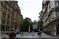 View of an obelisk in front of Salisbury House on Circus Place from London Wall